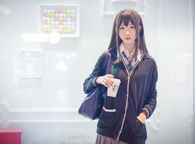 =渋谷凛，十五岁。请多指教=