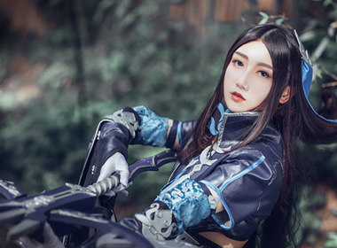 剑网3同人cos 唐门 定国 炮姐