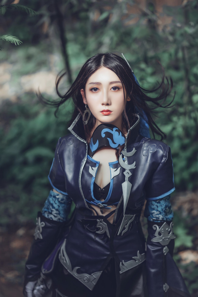 剑网3同人cos 唐门 定国 炮姐