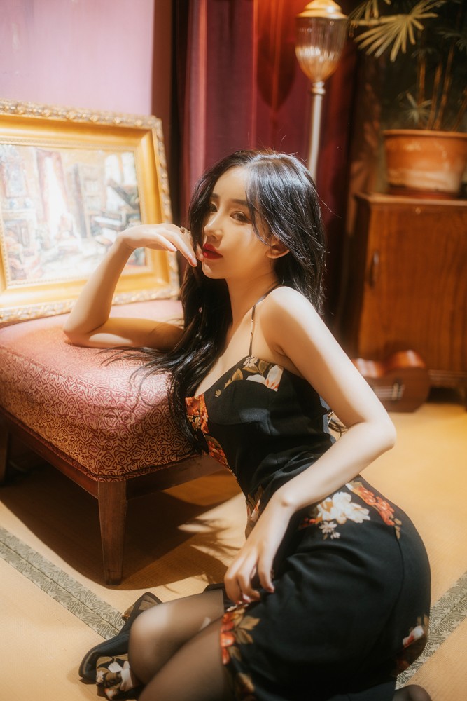轻轻闭上眼