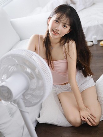 水蜜桃少女