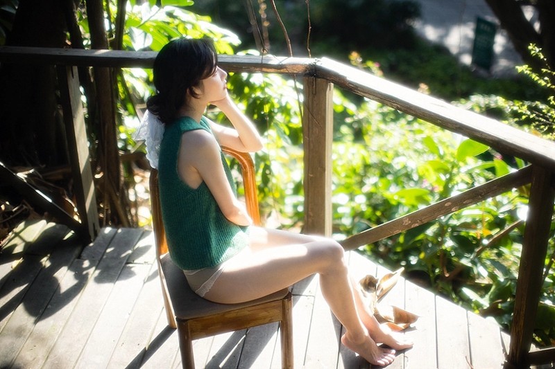 活在光里