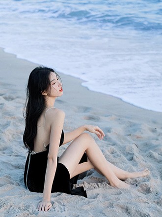 暮光下的海滩