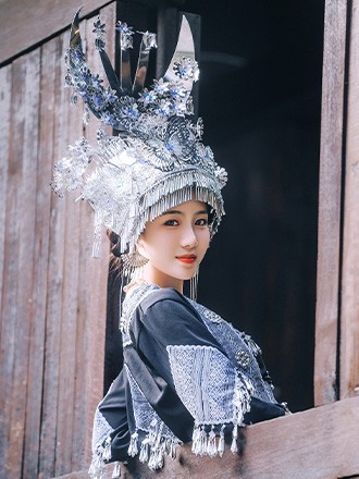 曲水寻梅