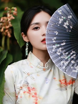 幽兰作花