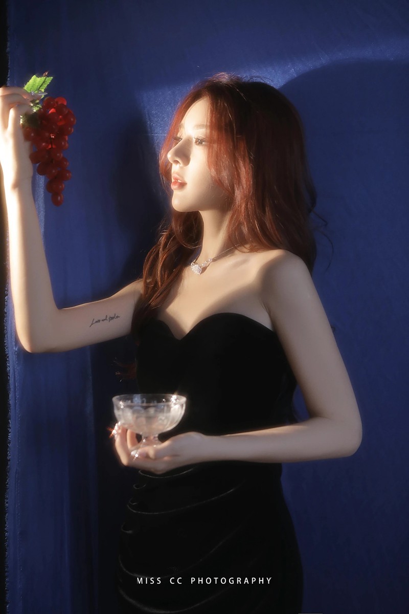 掉进深蓝里
