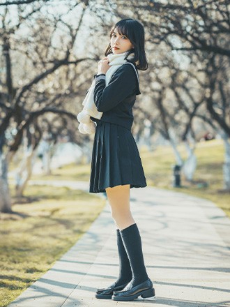 风乍起 吹动梦里的花