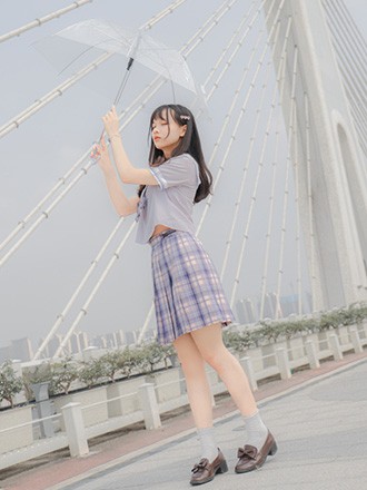在夏天生长，在夏天里做梦 