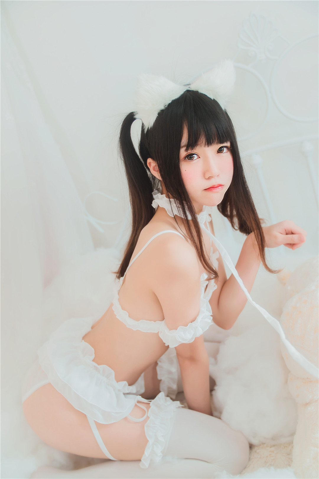 白丝美少女
