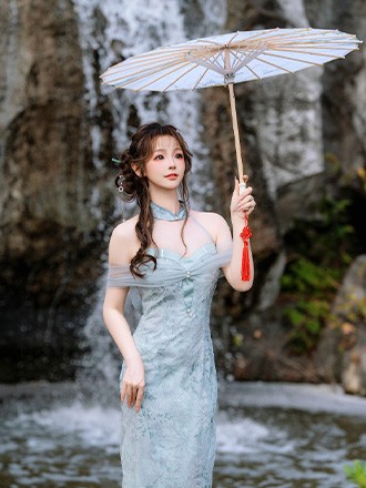 广州新文化馆，云里流年，雨中今朝梦醒