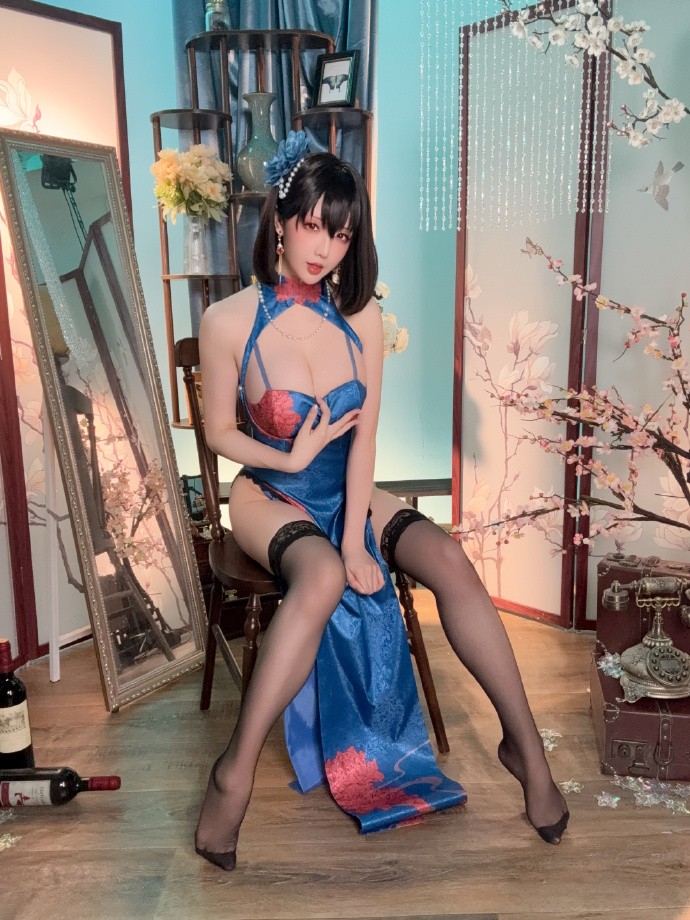 碧蓝航线赶巧祝大家旗开得胜