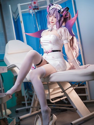 不听话的病人，要挨针哦～