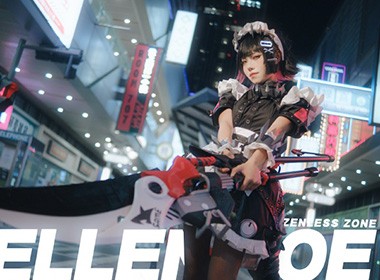 就算你这么盯着，尾巴也是不会给你摸的