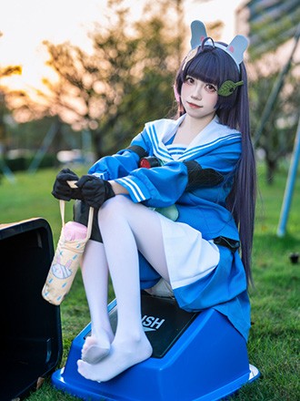 什么也不会的小垃圾