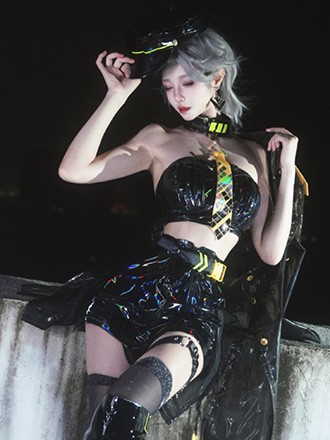 执金卫的新制服？