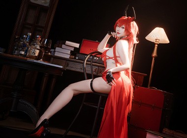 哈——指挥官来得真慢呀。